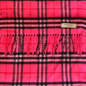 BURBERRY Classic Check Cashmere Scarf